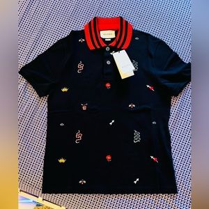 Gucci polo shirt size large.